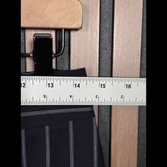 Theory Skirt 4 / S Womens Black Wool Stretch Pin Stripe Mini Striped - Picture 3 of 7